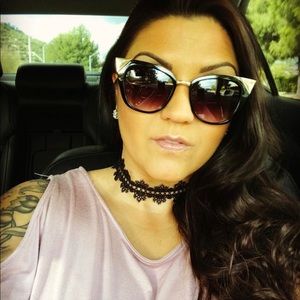 Hello Fellow Poshers! Nice to meet you. My name is Jacquelyn Nicole. 👠